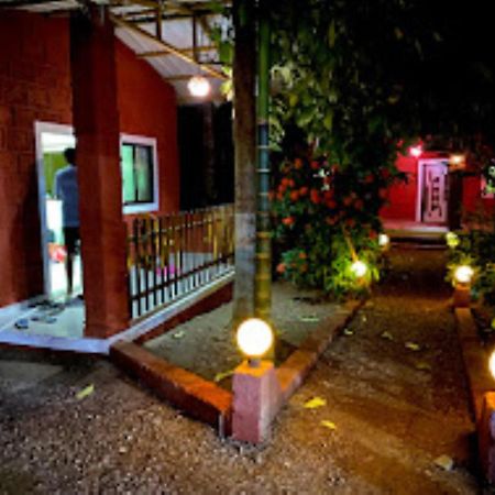 Sai Sadan Residency,Diveagar Hotel Exterior foto